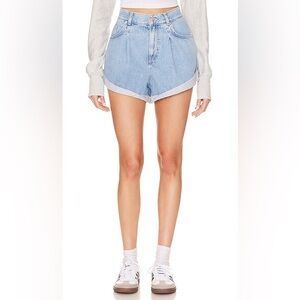 Free People We The Free Danni Short Denim Cuffed Light Wash Women’s XL